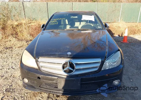 2009 Mercedes-Benz C 300 Luxury 4Matic/Sport 4Matic from USA, damaged, VIN WDDGF81X29F214317